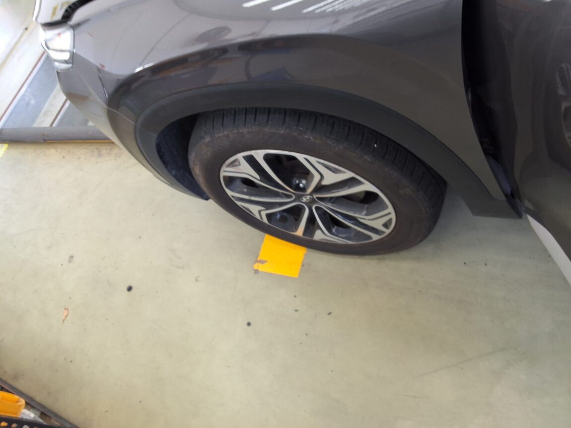 HYUNDAI SANTA FE (TM) 2.0T GDi 2WD EXCLUSIVE 2020 - zdjęcie 22