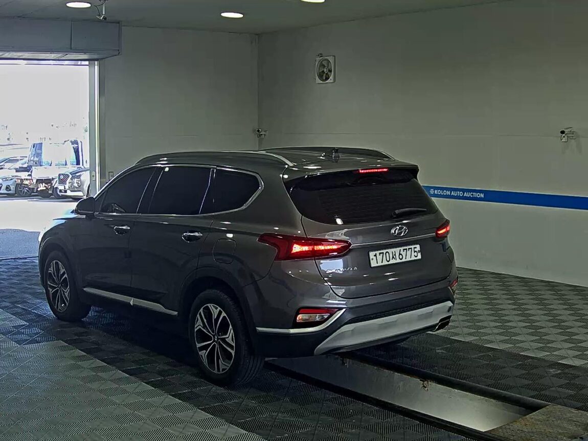 HYUNDAI SANTA FE (TM) 2.0T GDi 2WD EXCLUSIVE 2020 - zdjęcie 6