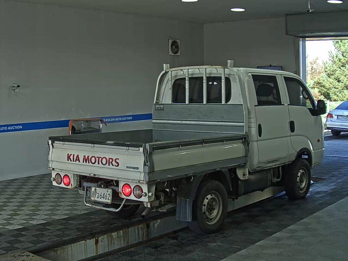 HYUNDAI PORTER II CRDi 4WD DOUBLE CAB LONG WHEELBASE MODERN 2010 - zdjęcie 5