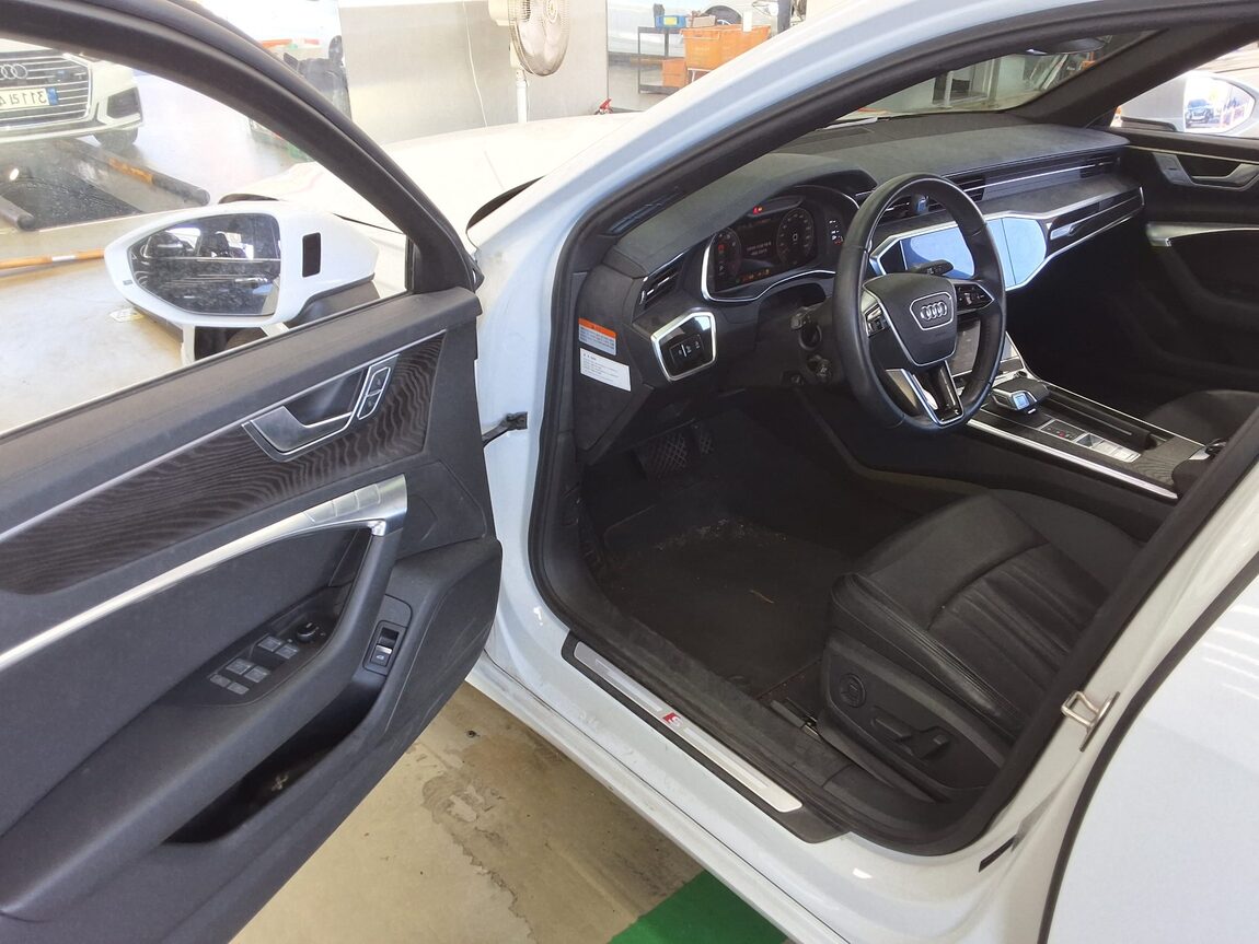 AUDI A6 (5TH GEN) 45 TFSI PREMIUM 2021 - zdjęcie 10