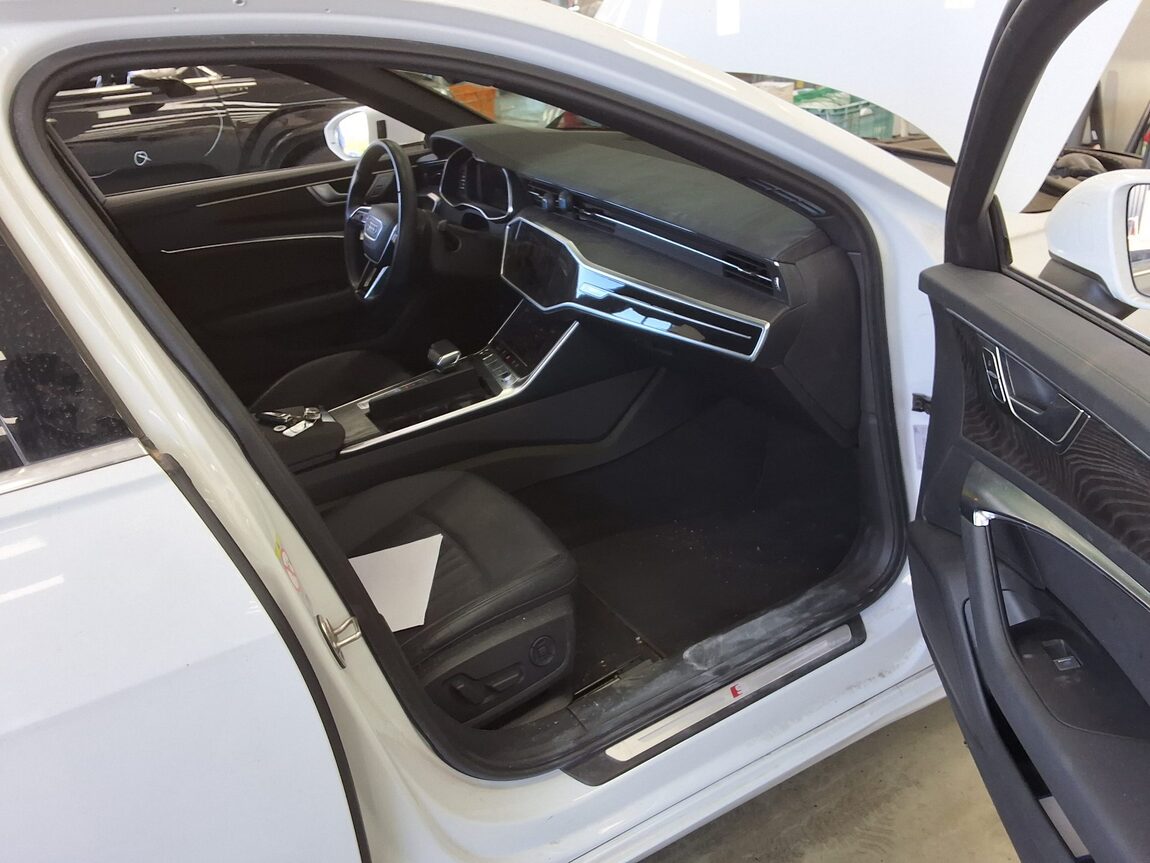 AUDI A6 (5TH GEN) 45 TFSI PREMIUM 2021 - zdjęcie 14