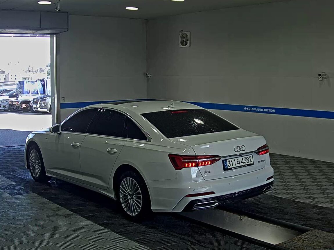 AUDI A6 (5TH GEN) 45 TFSI PREMIUM 2021 - zdjęcie 6