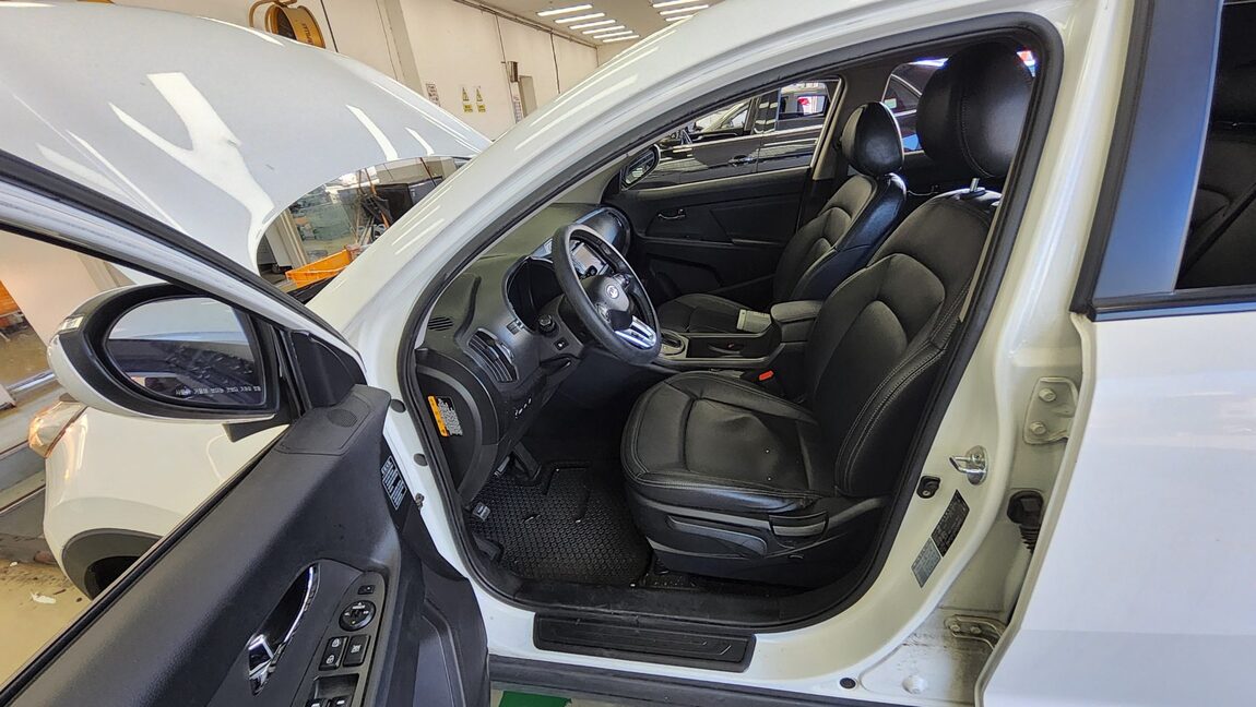 KIA SPORTAGE R DIESEL R2.0 2WD TLX LUXURY MODEL 2012 - zdjęcie 10