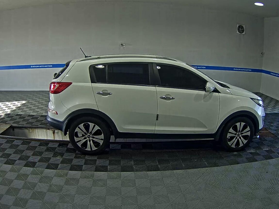 KIA SPORTAGE R DIESEL R2.0 2WD TLX LUXURY MODEL 2012 - zdjęcie 4