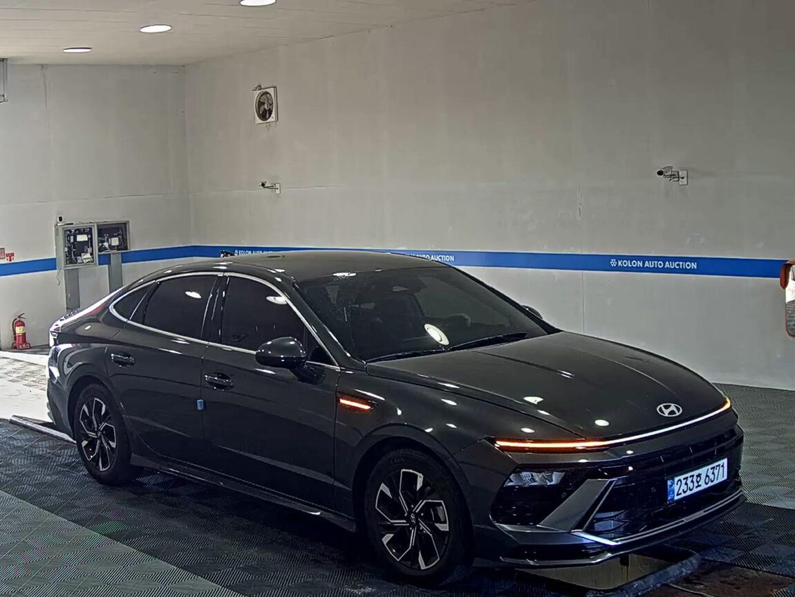 HYUNDAI SONATA THE EDGE GASOLINE 2.0 PREMIUM 2024 - zdjęcie 3