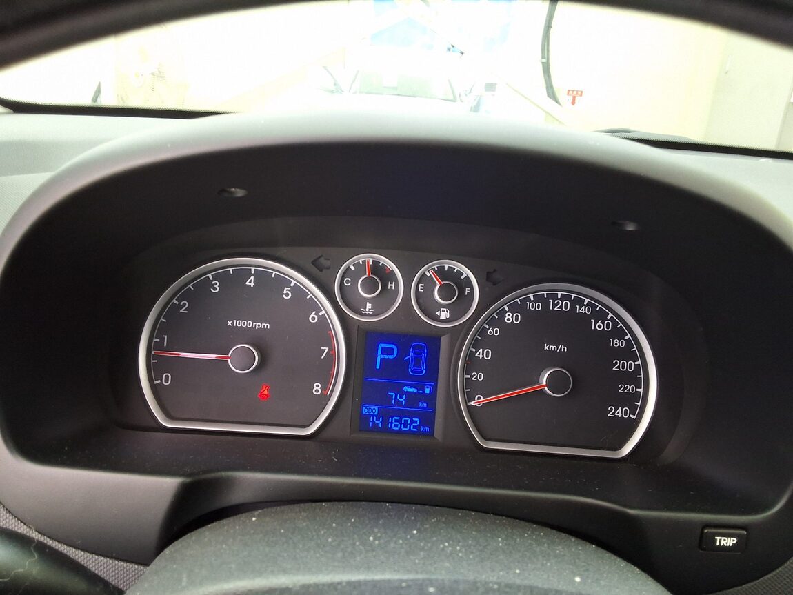 HYUNDAI i30 1.6 VVT PREMIER 2008 - zdjęcie 10