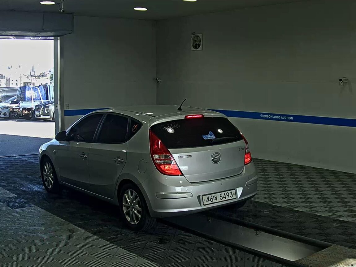 HYUNDAI i30 1.6 VVT PREMIER 2008 - zdjęcie 6
