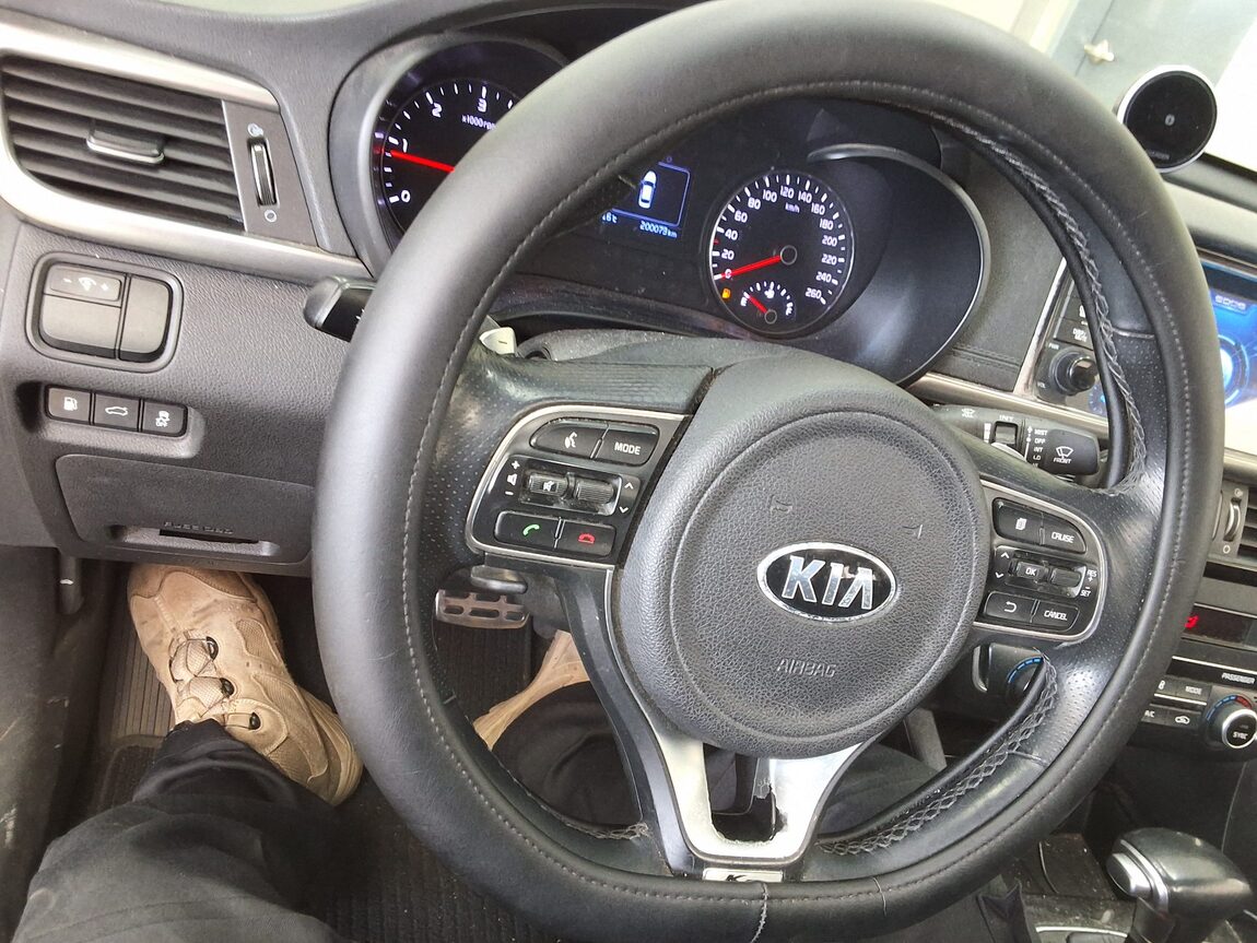 KIA NEW K5 1.7 DIESEL NOBLESSE SX 2016 - zdjęcie 23