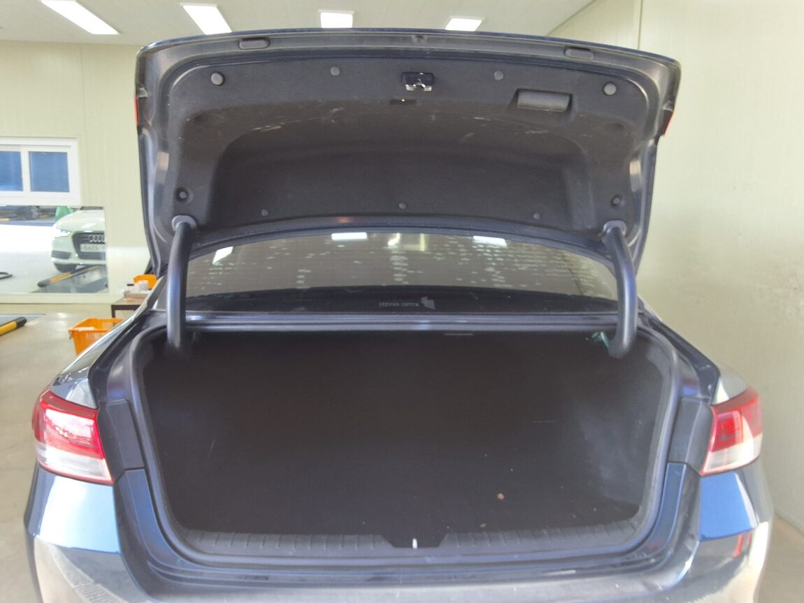 KIA NEW K5 1.7 DIESEL NOBLESSE SX 2016 - zdjęcie 16