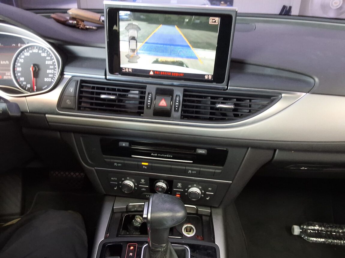 AUDI A6 (4TH GEN) 2.0 TDI 2014 - zdjęcie 24