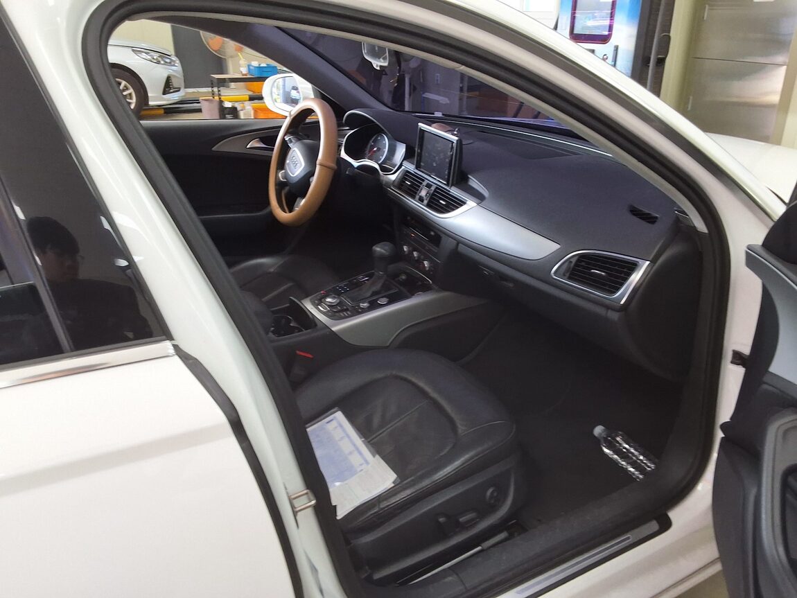 AUDI A6 (4TH GEN) 2.0 TDI 2014 - zdjęcie 15