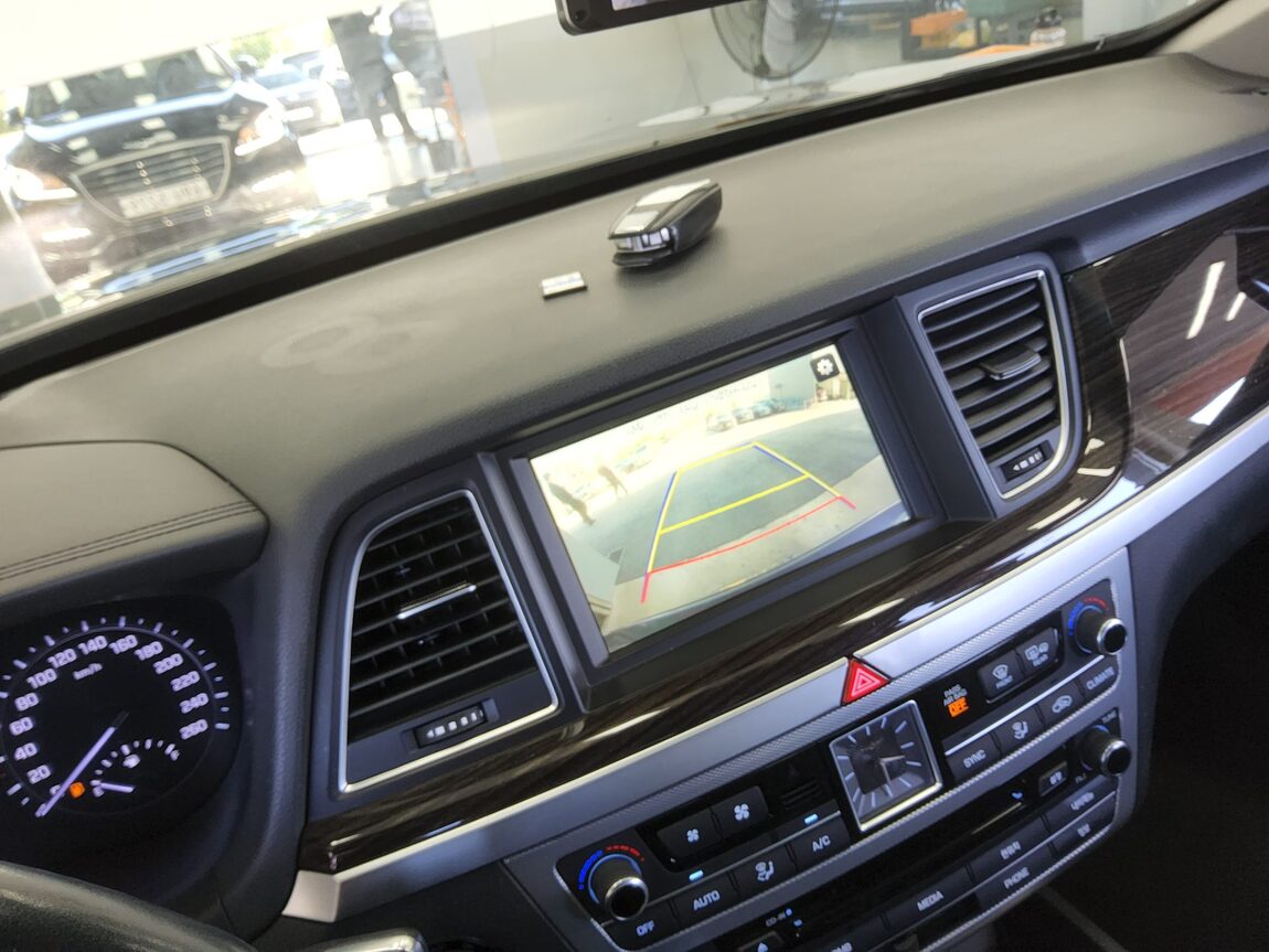 GENESIS G80 3.3 GDi LUXURY 2017 - zdjęcie 17