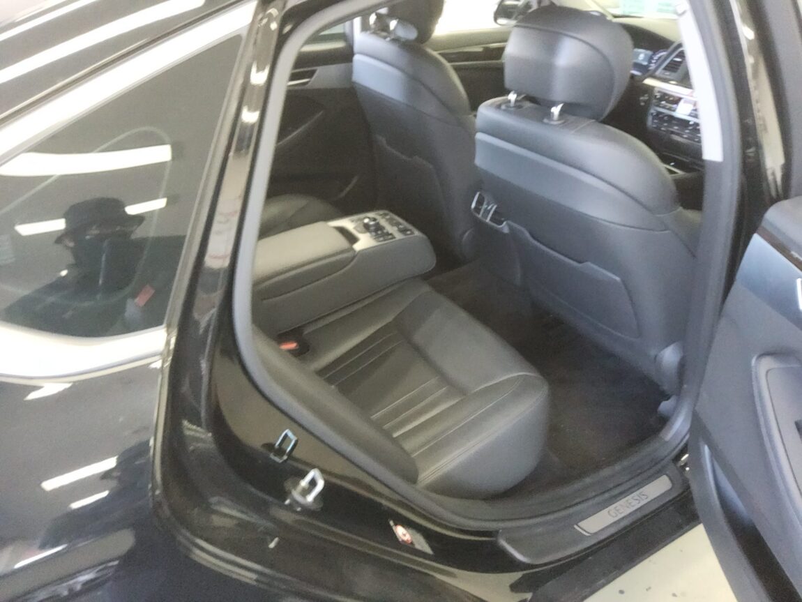 GENESIS G80 3.3 GDi LUXURY 2017 - zdjęcie 13