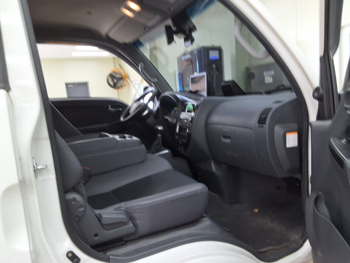 KIA BONGO III EV CARGO GLS 2022 - zdjęcie 12