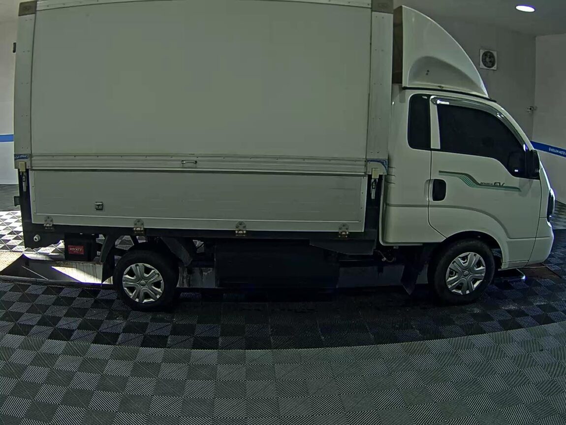 KIA BONGO III EV CARGO GLS 2022 - zdjęcie 4
