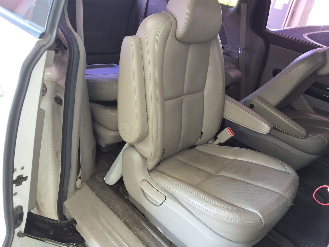 KIA ALL NEW CARNIVAL 9-SEATER DIESEL NOBLESSE 2017 - zdjęcie 13
