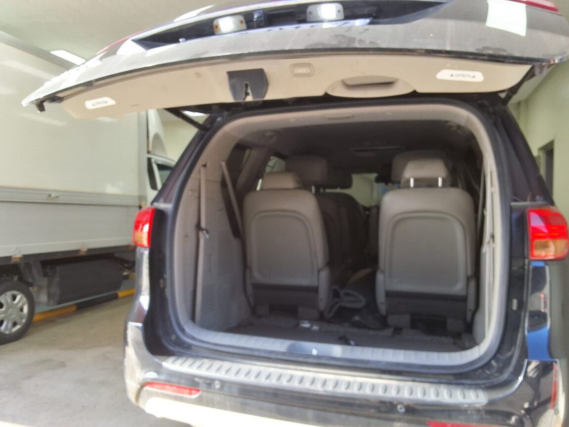 KIA ALL NEW CARNIVAL 9-SEATER DIESEL NOBLESSE 2017 - zdjęcie 16