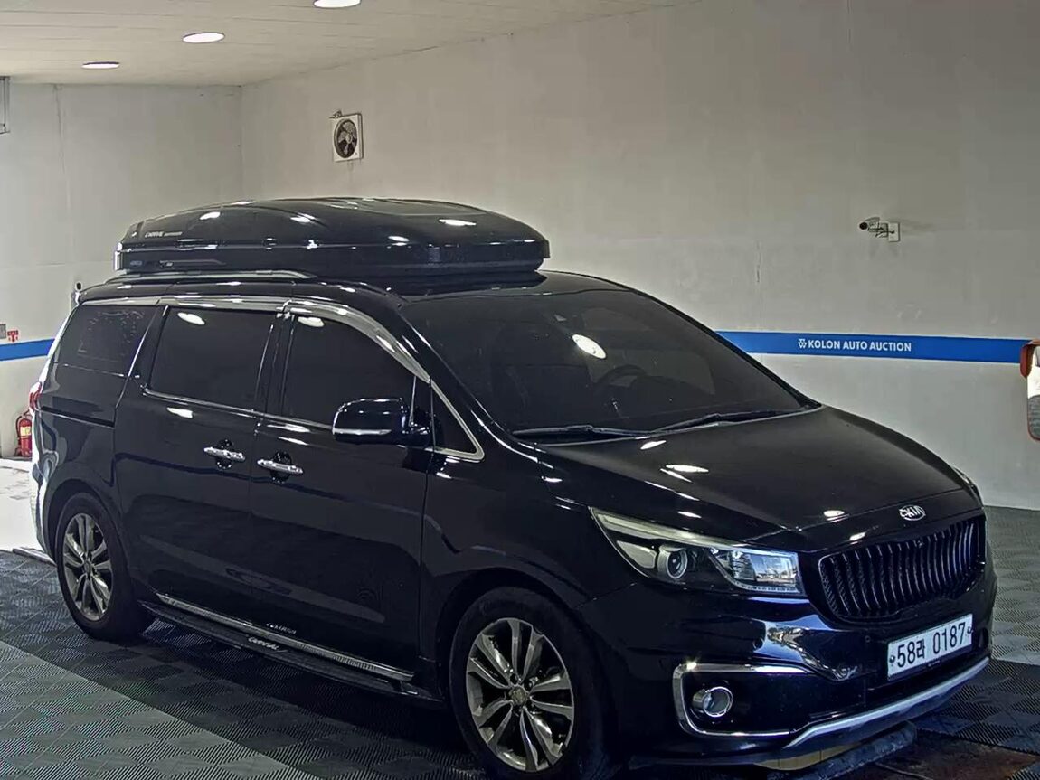 KIA ALL NEW CARNIVAL 9-SEATER DIESEL NOBLESSE 2017 - zdjęcie 3