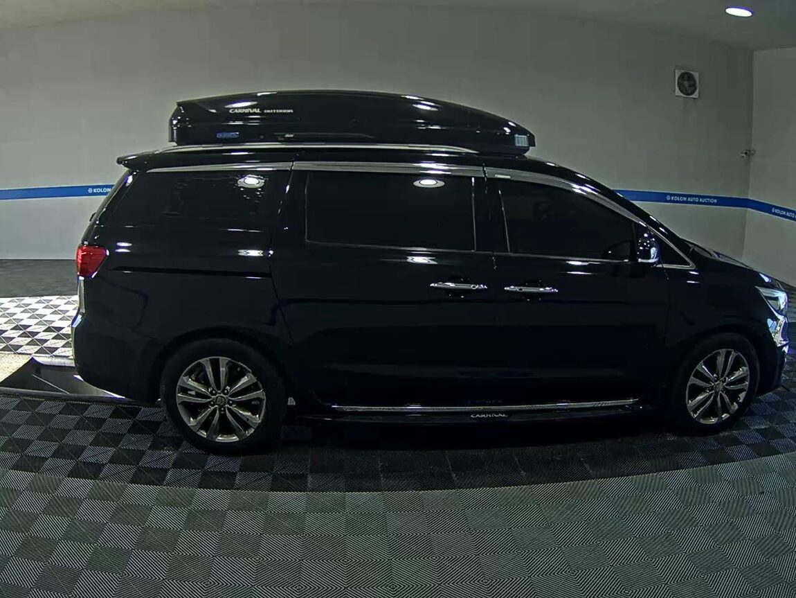 KIA ALL NEW CARNIVAL 9-SEATER DIESEL NOBLESSE 2017 - zdjęcie 4