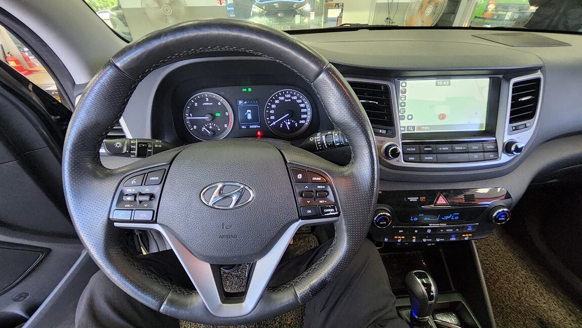 HYUNDAI ALL NEW TUCSON DIESEL 1.7 2WD MODERN 2018 - zdjęcie 18