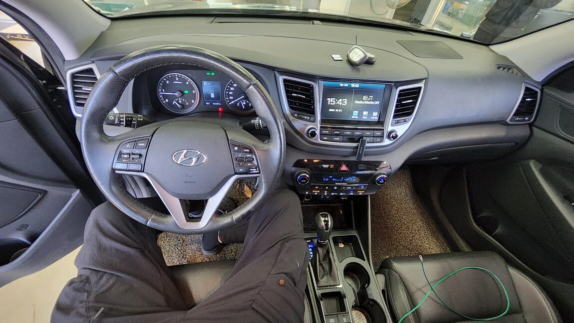 HYUNDAI ALL NEW TUCSON DIESEL 1.7 2WD MODERN 2018 - zdjęcie 11