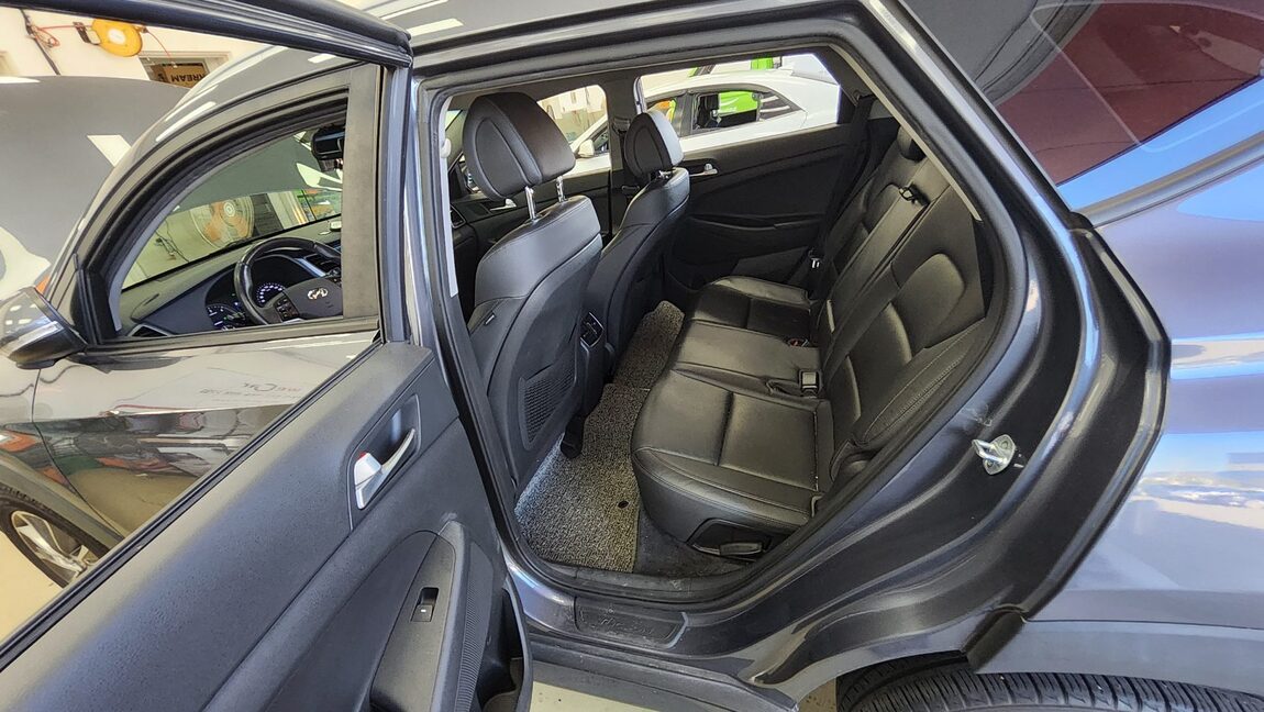 HYUNDAI ALL NEW TUCSON DIESEL 1.7 2WD MODERN 2018 - zdjęcie 12