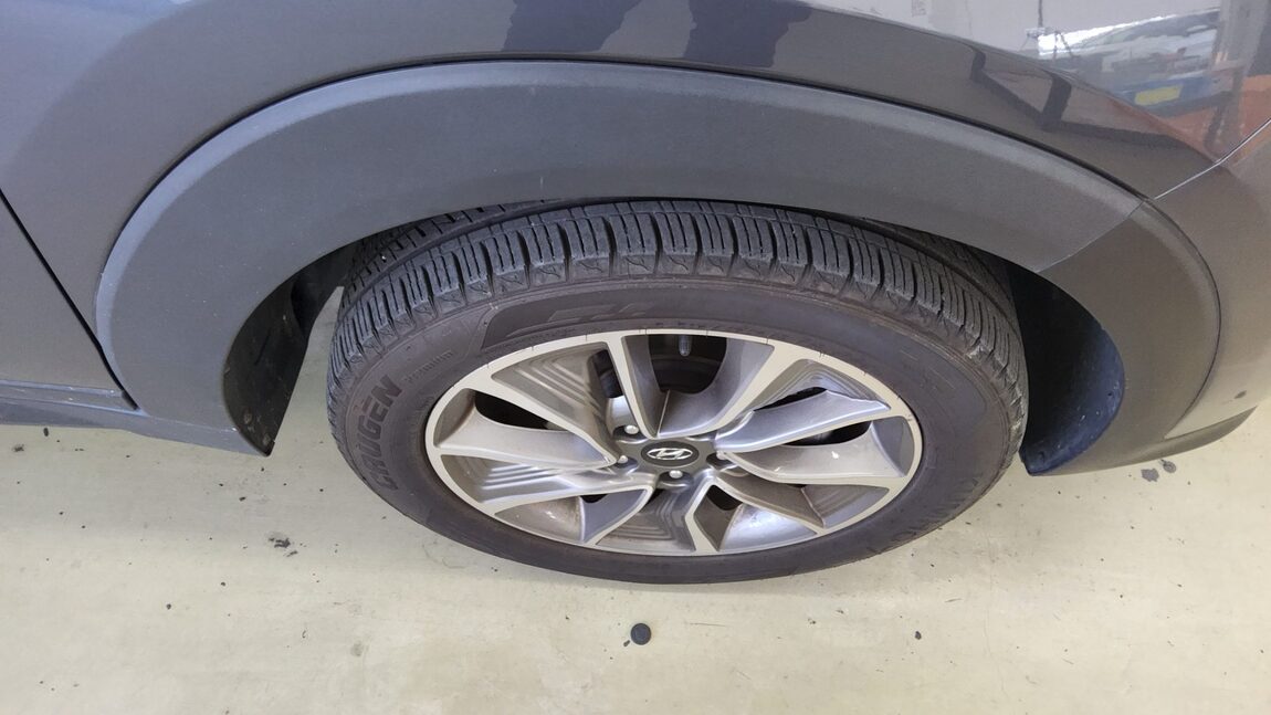 HYUNDAI ALL NEW TUCSON DIESEL 1.7 2WD MODERN 2018 - zdjęcie 25
