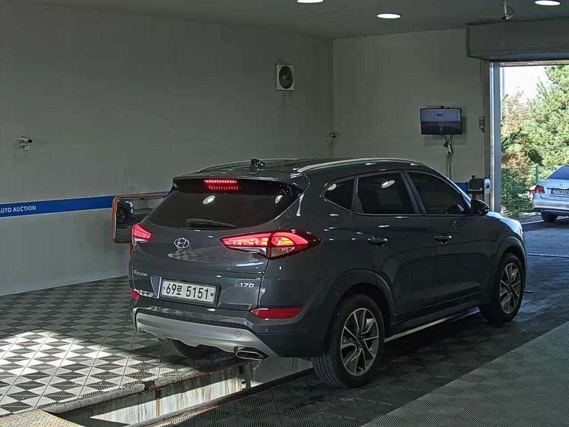 HYUNDAI ALL NEW TUCSON DIESEL 1.7 2WD MODERN 2018 - zdjęcie 5