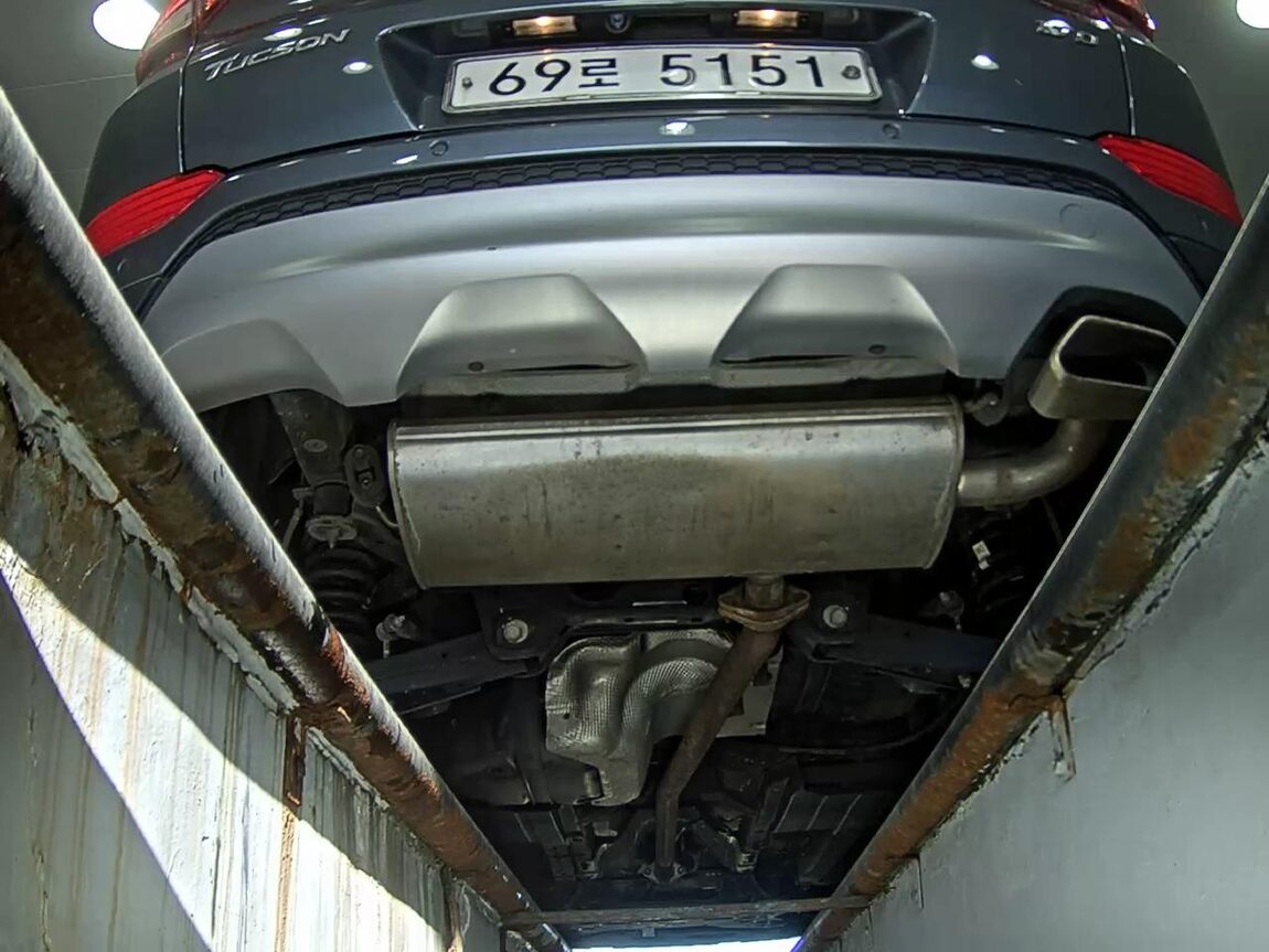 HYUNDAI ALL NEW TUCSON DIESEL 1.7 2WD MODERN 2018 - zdjęcie 8