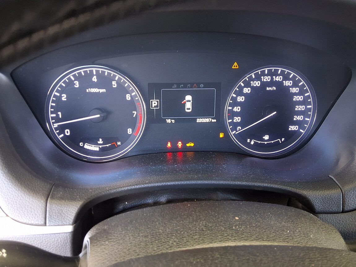 HYUNDAI GENESIS DH G330 AWD PREMIUM 2016 - zdjęcie 9