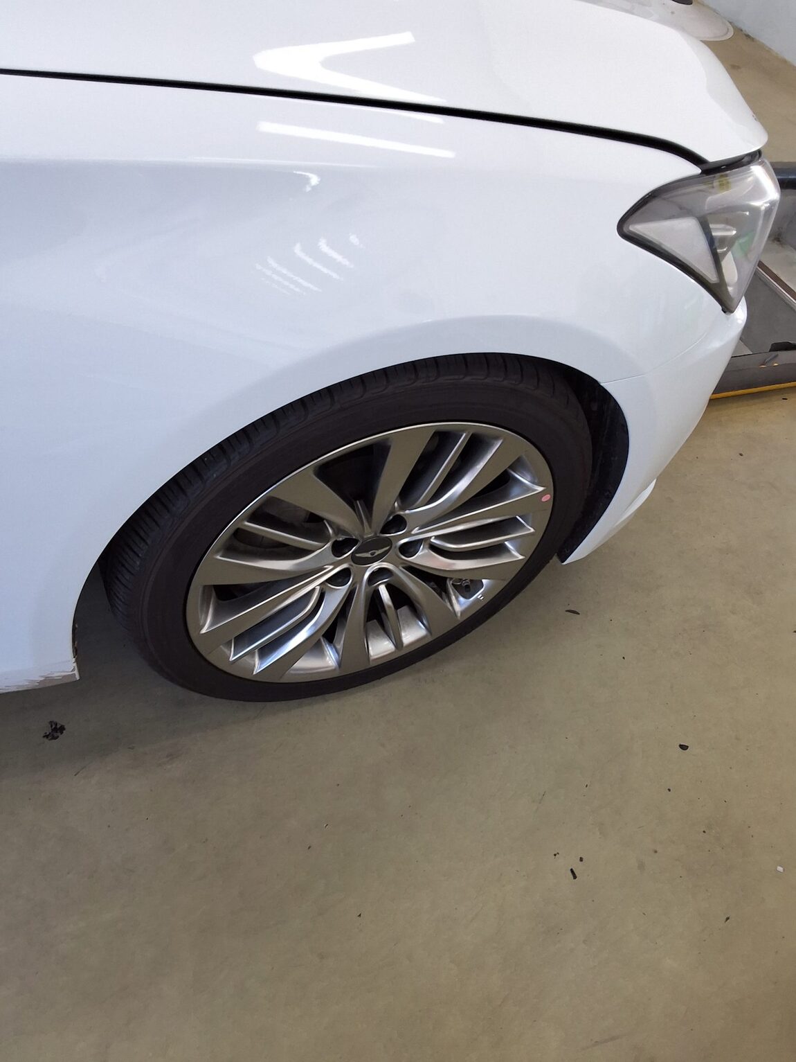 HYUNDAI GENESIS DH G330 AWD PREMIUM 2016 - zdjęcie 24