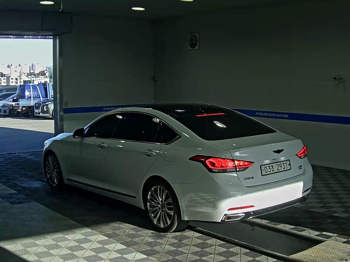 HYUNDAI GENESIS DH G330 AWD PREMIUM 2016 - zdjęcie 6