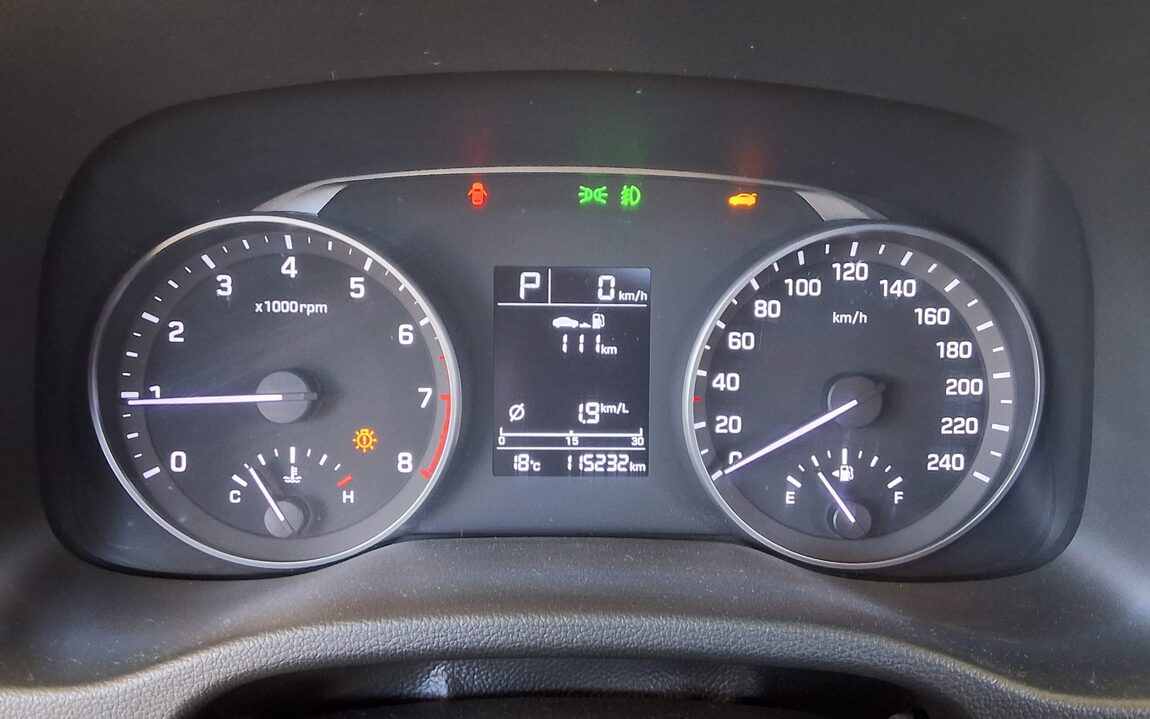 HYUNDAI AVANTE AD 1.6 GDi SMART 2018 - zdjęcie 9