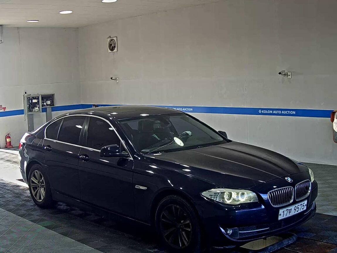 BMW 5 SERIES (6TH GEN) 520d 2013 - zdjęcie 3