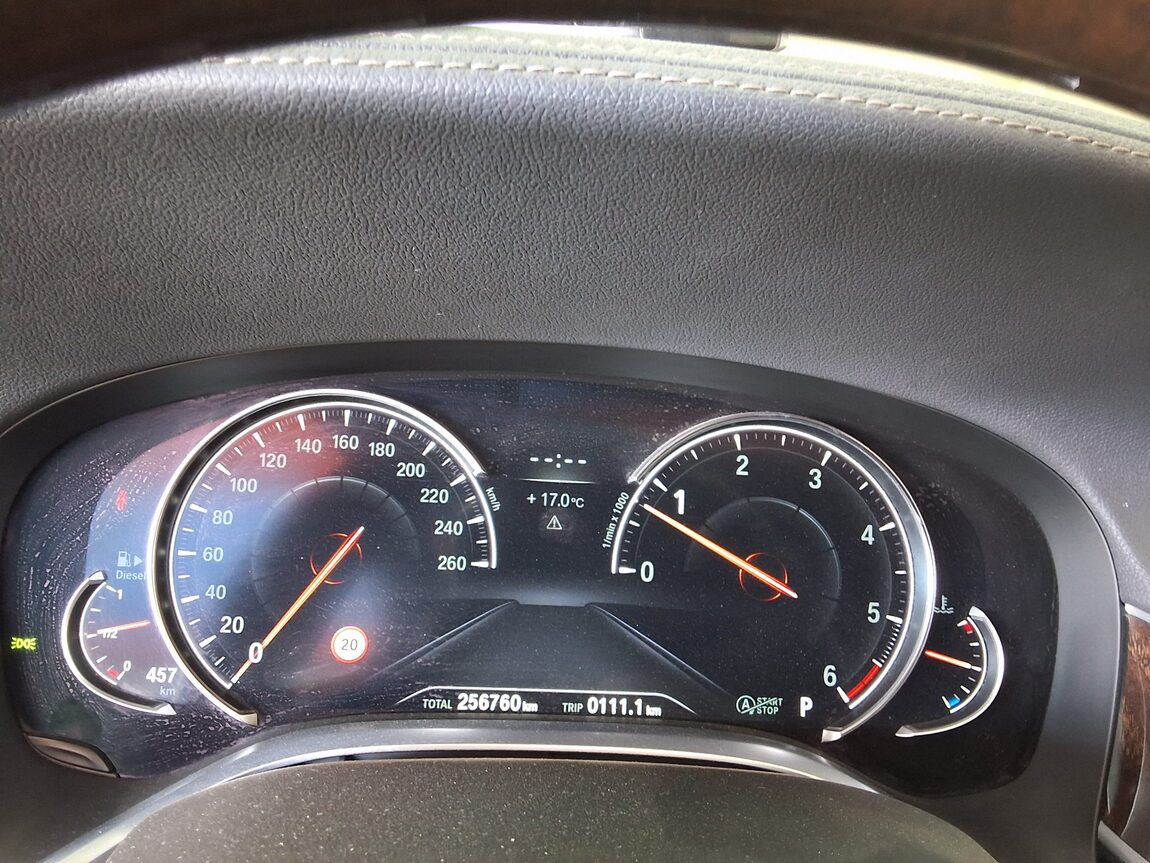 BMW 7 SERIES (6TH GEN) 730Ld xDRIVE 2016 - zdjęcie 10