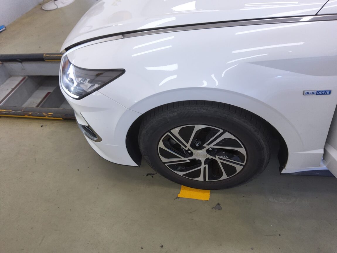 HYUNDAI SONATA (DN8) HYBRID 2.0 HEV PREMIUM 2020 - zdjęcie 19