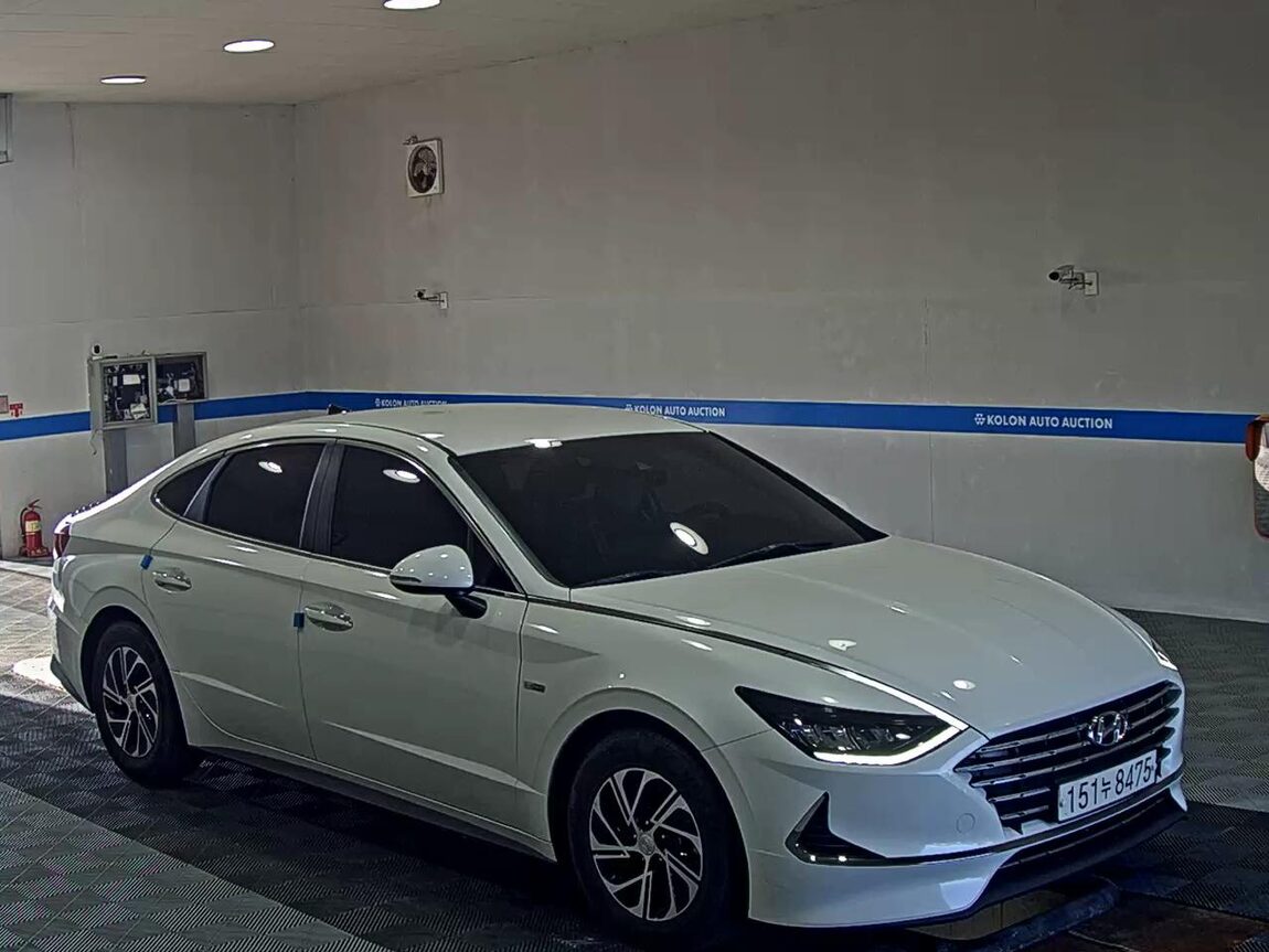 HYUNDAI SONATA (DN8) HYBRID 2.0 HEV PREMIUM 2020 - zdjęcie 3