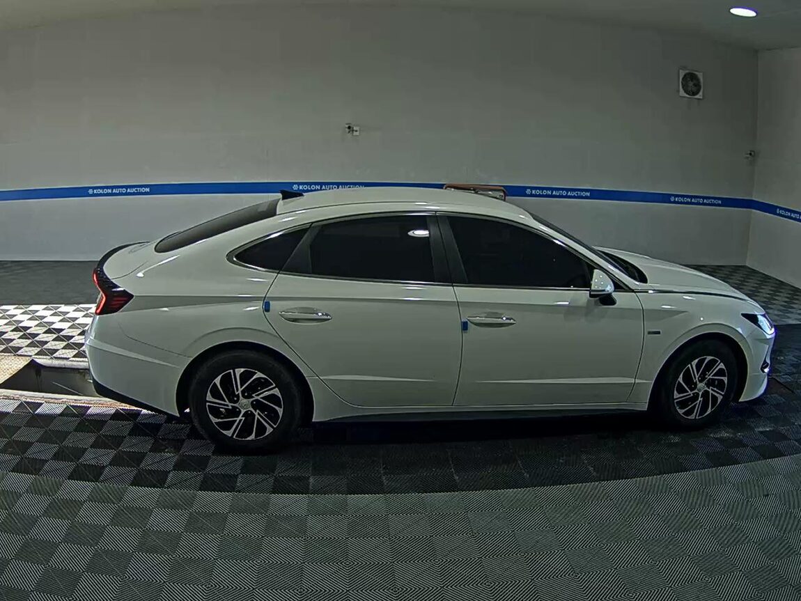 HYUNDAI SONATA (DN8) HYBRID 2.0 HEV PREMIUM 2020 - zdjęcie 4