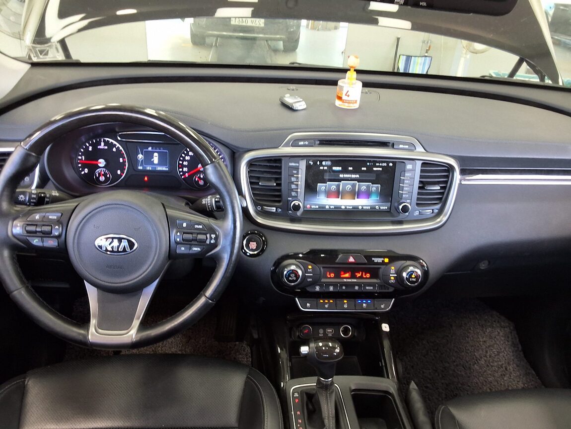 KIA ALL NEW SORENTO R2.0 4WD NOBLESSE 2016 - zdjęcie 11
