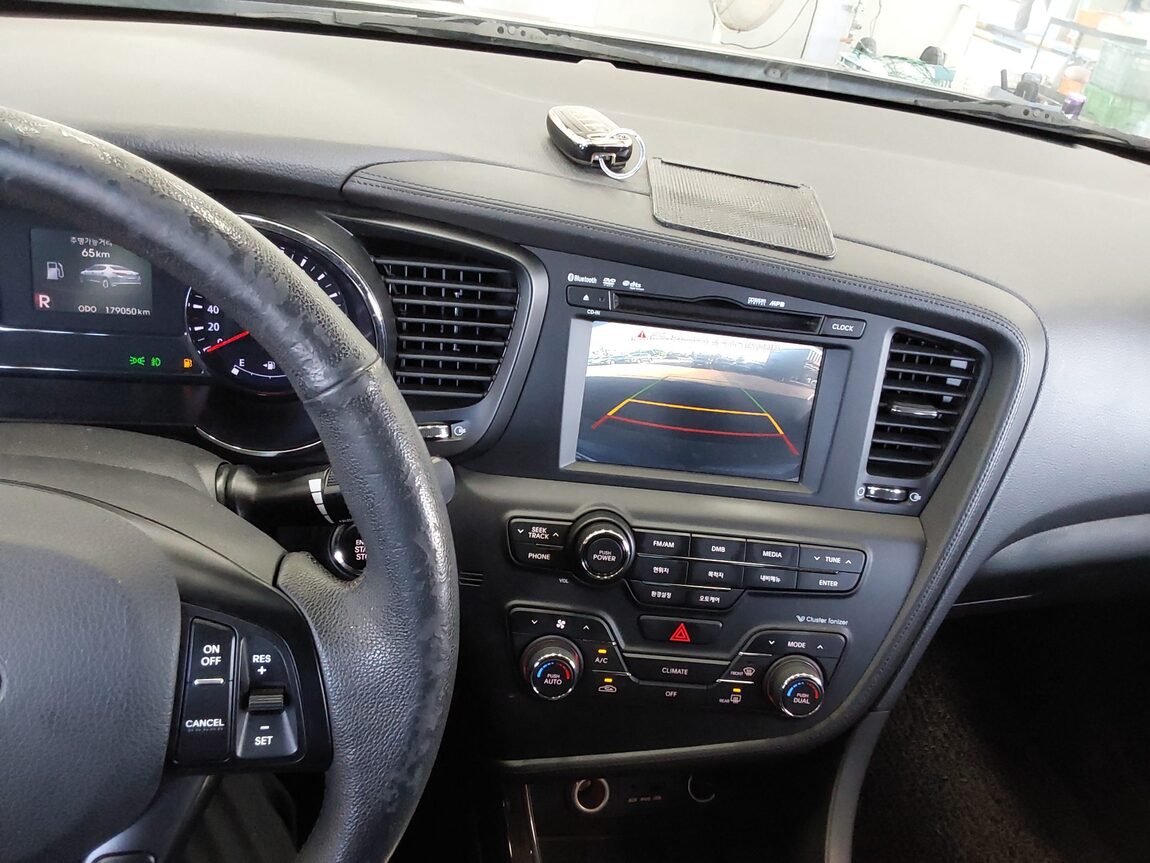 KIA K5 2.4 GDI PRESTIGE 2011 - zdjęcie 17