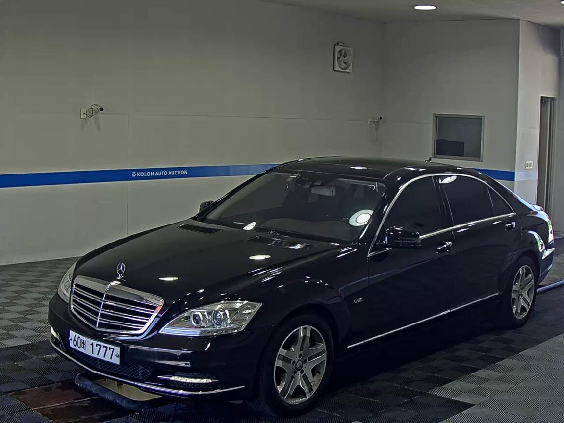 MERCEDES-BENZ S-CLASS (5TH GEN) S600L 2011 - zdjęcie 2