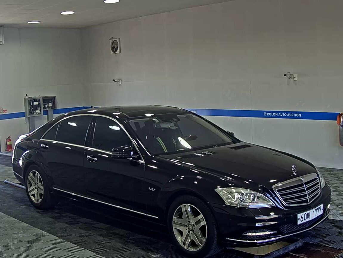 MERCEDES-BENZ S-CLASS (5TH GEN) S600L 2011 - zdjęcie 3