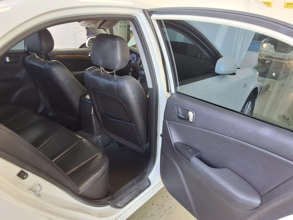 HYUNDAI NF SONATA TRANSFORM N20 PREMIER BLACK PREMIUM MODEL 2008 - zdjęcie 13