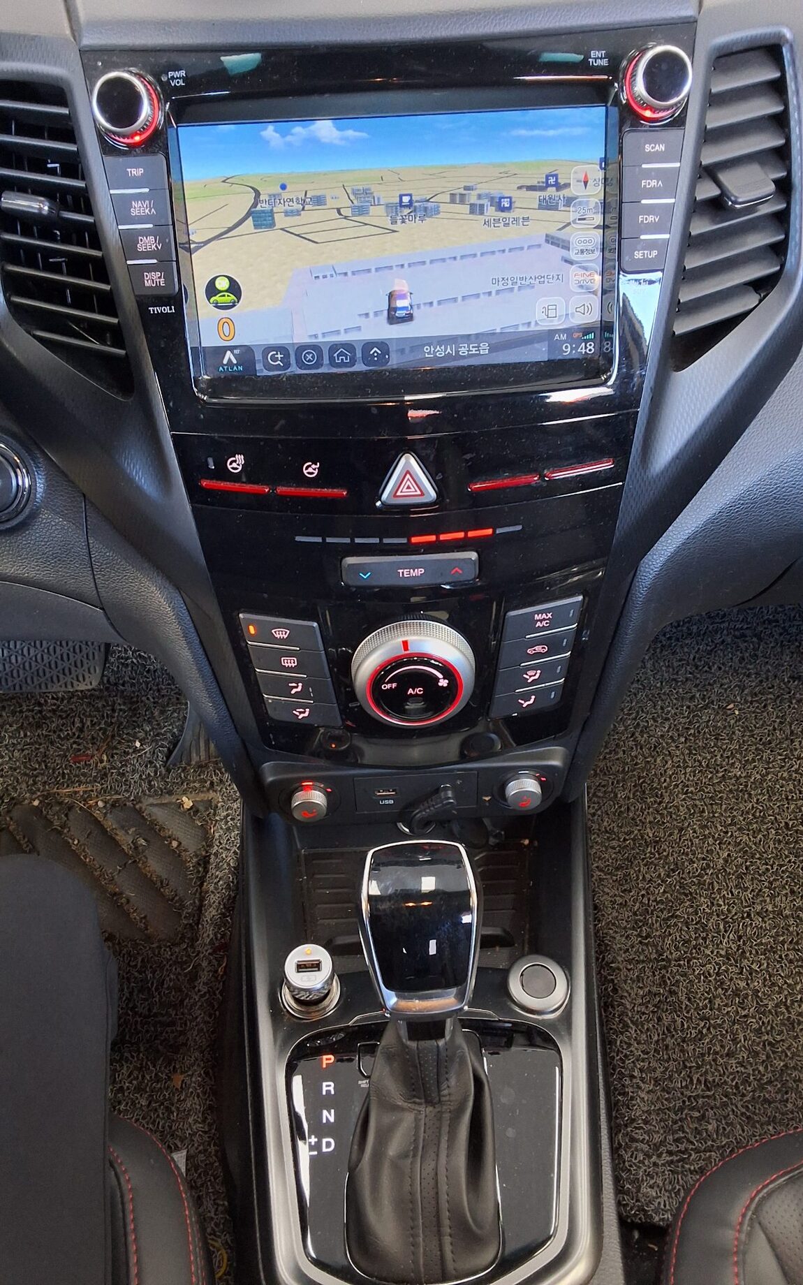 KG MOBILITY (SSANGYONG) TIVOLI AIR DIESEL 2WD IX 2019 - zdjęcie 18