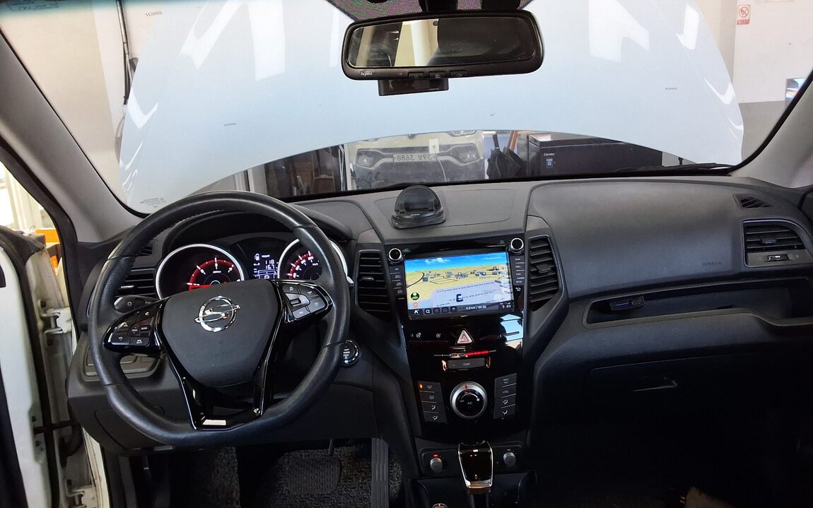 KG MOBILITY (SSANGYONG) TIVOLI AIR DIESEL 2WD IX 2019 - zdjęcie 11