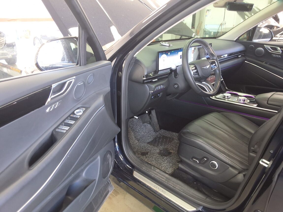 GENESIS NEW GV80 2.5 GASOLINE AWD BASE MODEL 2025 - zdjęcie 10