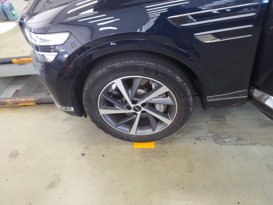 GENESIS NEW GV80 2.5 GASOLINE AWD BASE MODEL 2025 - zdjęcie 21