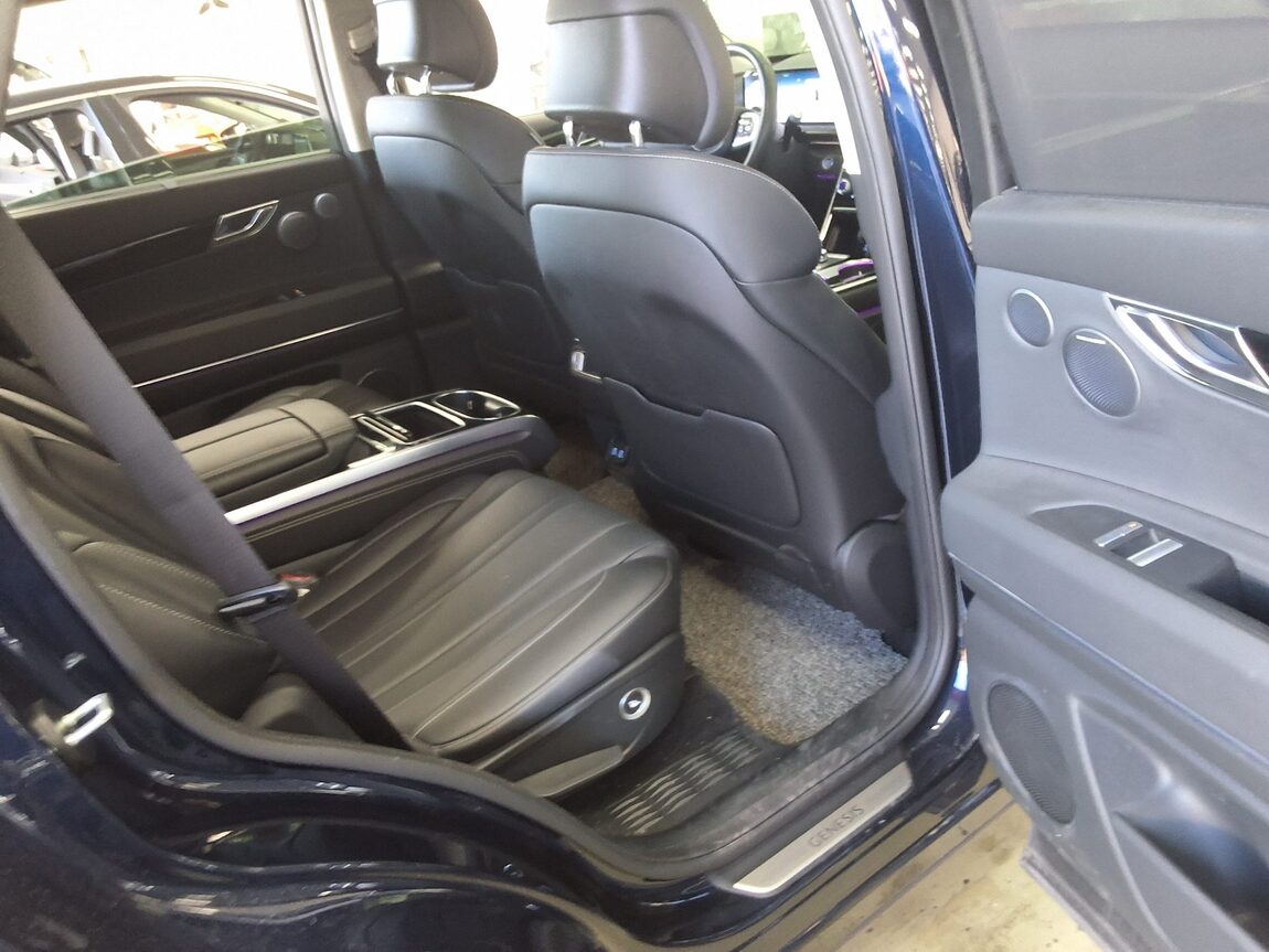 GENESIS NEW GV80 2.5 GASOLINE AWD BASE MODEL 2025 - zdjęcie 13
