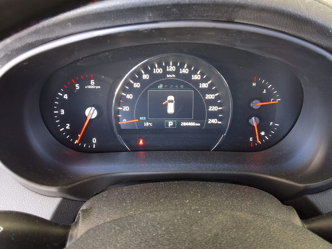 KIA ALL NEW SORENTO R2.2 4WD NOBLESSE SPECIAL 2015 - zdjęcie 9