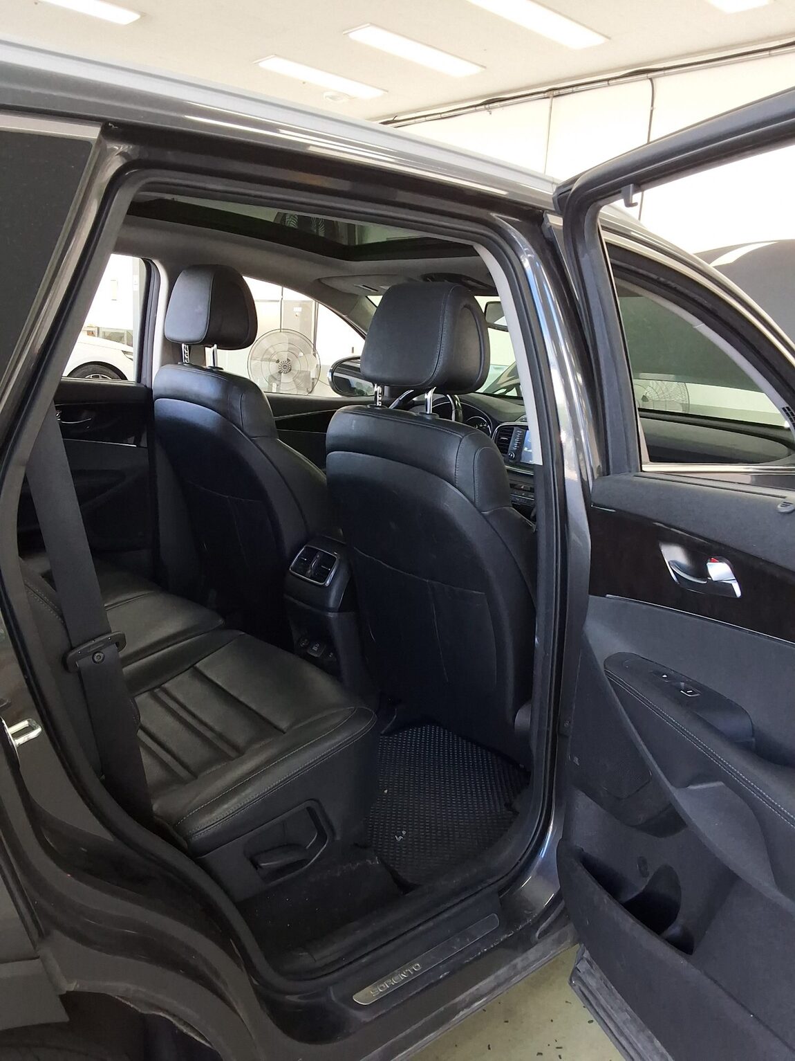 KIA ALL NEW SORENTO R2.2 4WD NOBLESSE SPECIAL 2015 - zdjęcie 13